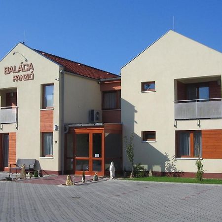 Balaca Panzio Veszprem Ngoại thất bức ảnh