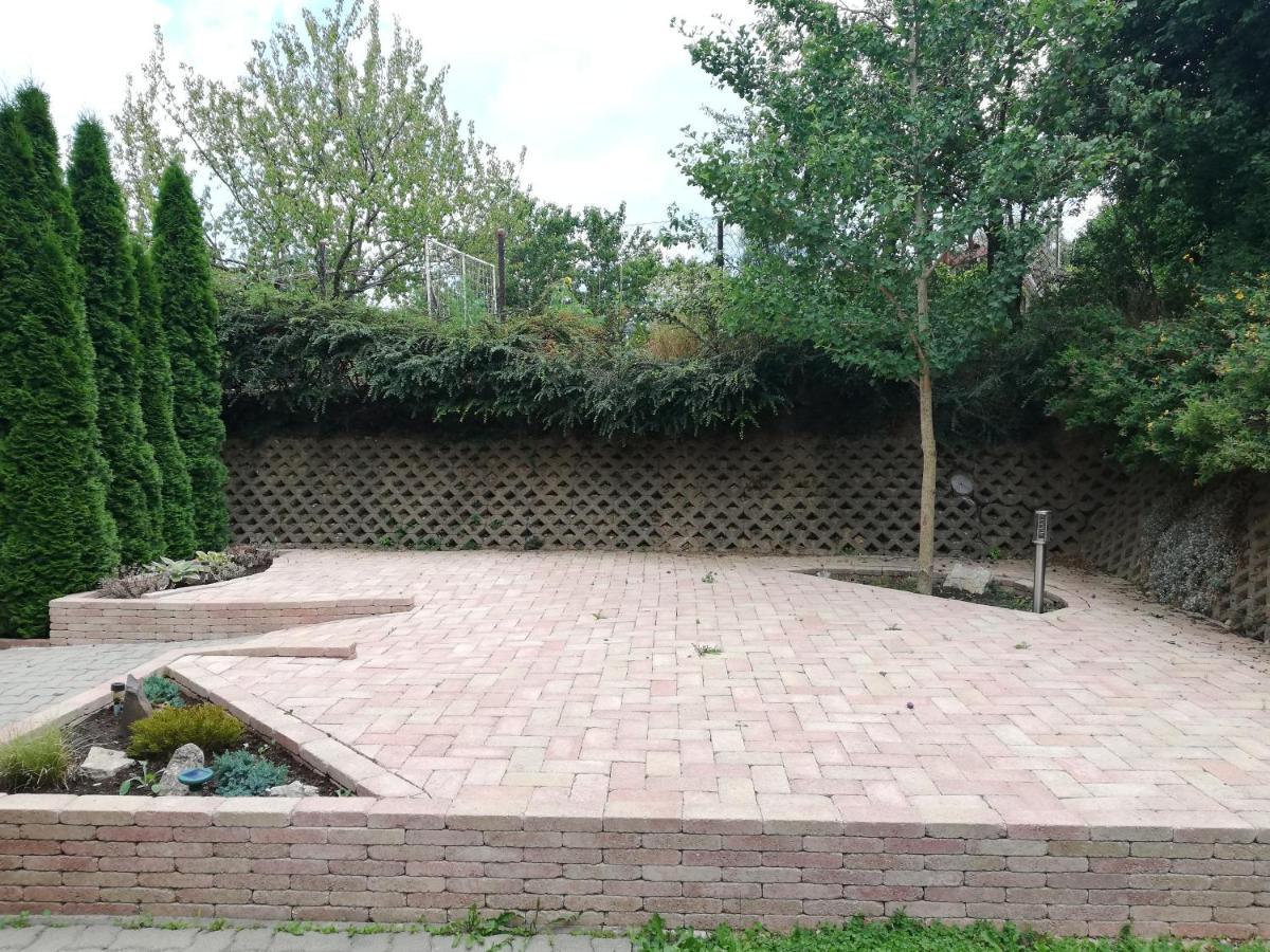 Balaca Panzio Veszprem Ngoại thất bức ảnh