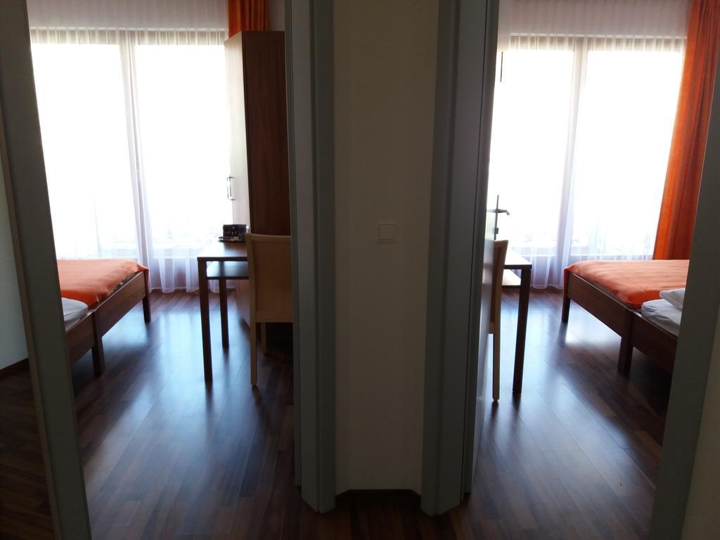 Balaca Panzio Veszprem Ngoại thất bức ảnh